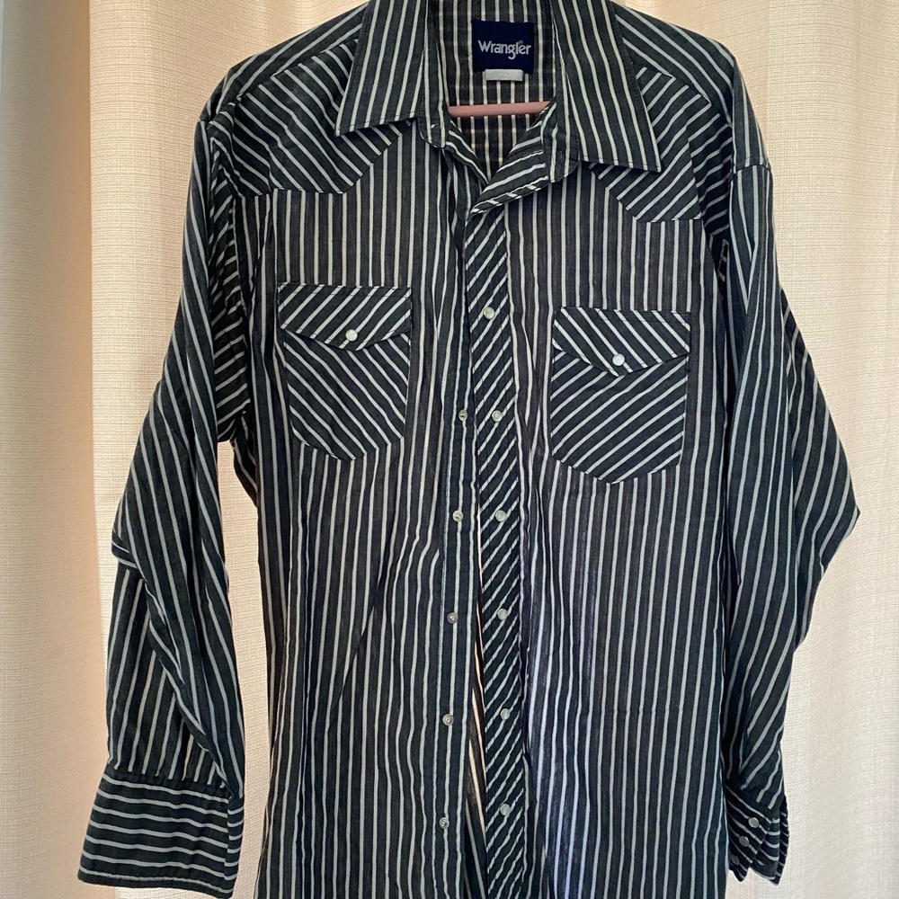 Wrangler long sleeve pearl snap